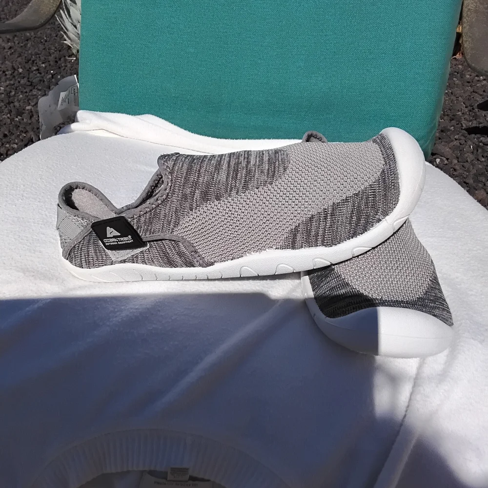 Ozark Trail Gray Water Shoes / Aqua Slip-On